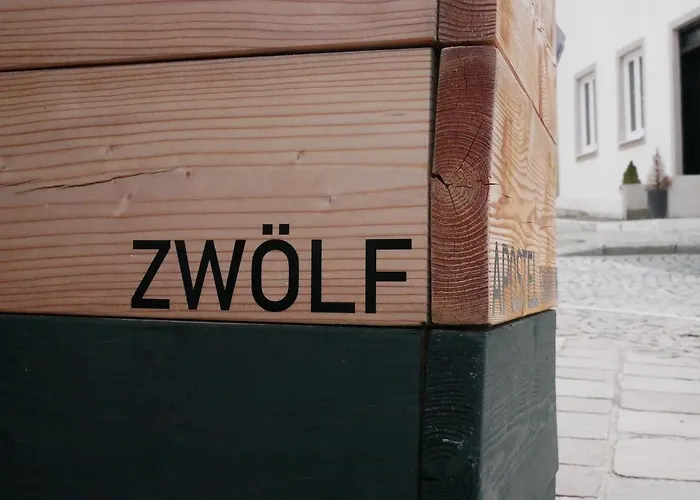 Zwoelf Apostel 3* التوتينغ