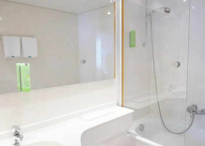 فندق Zwoelf Apostel 3*