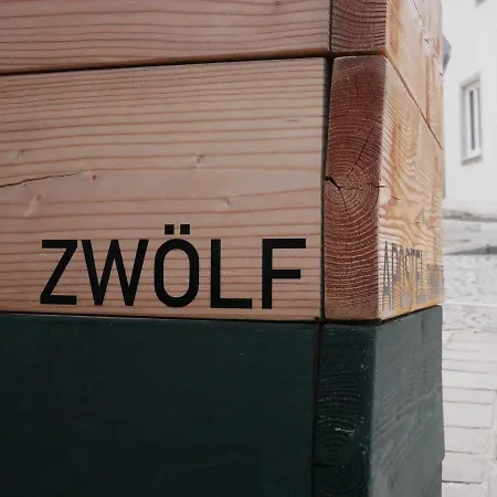 Zwoelf Apostel 3* Altötting