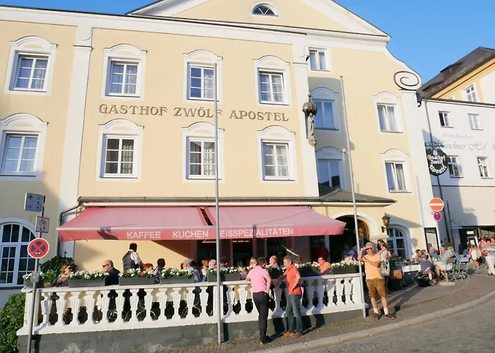 Hotel Zwoelf Apostel 3*
